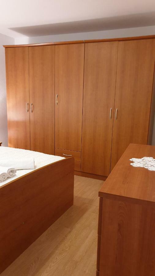 Apartman Biserka Pitve Kültér fotó