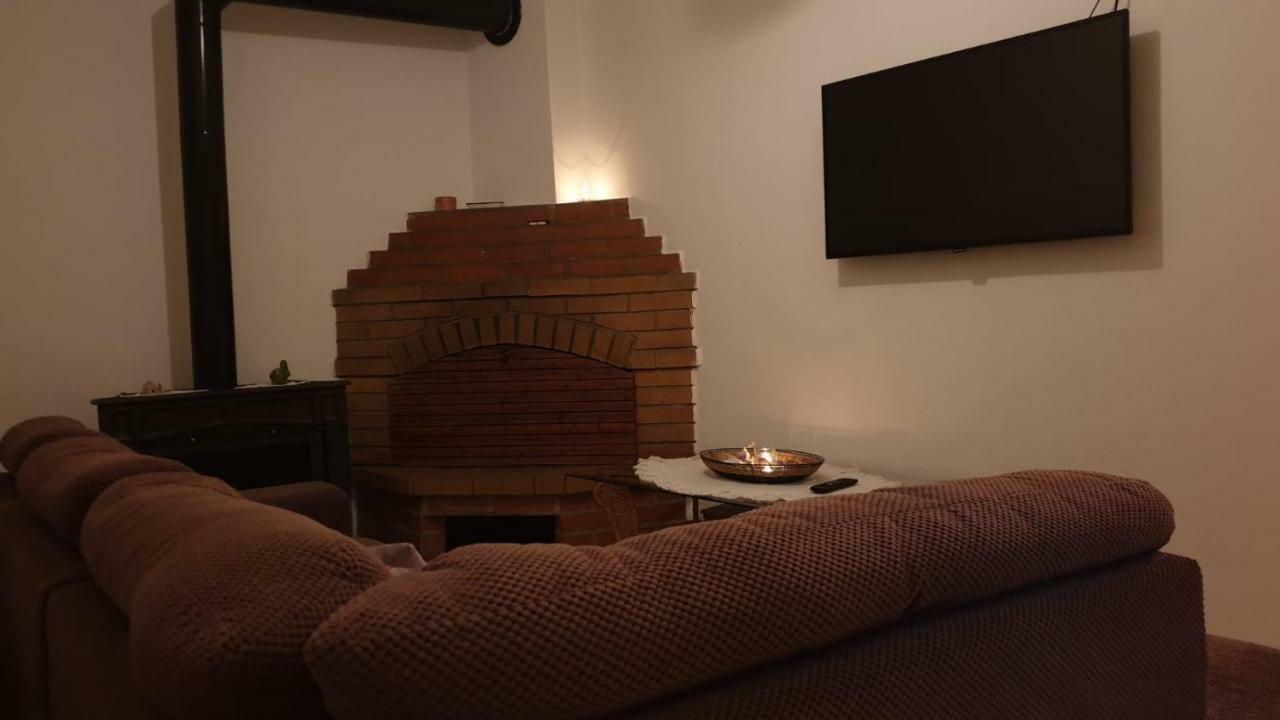 Apartman Biserka Pitve Kültér fotó